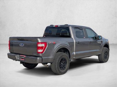 Used 2021 Ford F150 XLT image 5