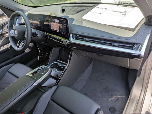 New 2025 BMW X1 xDrive28i w/ M Sport Package image 25