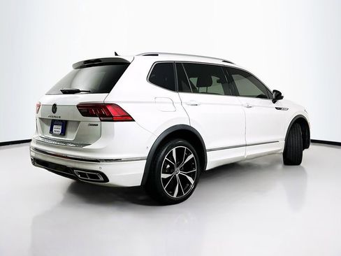 Used 2022 Volkswagen Tiguan SEL R-Line image 7