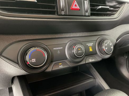 Used 2022 Kia Forte Sedan image 16