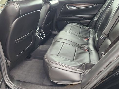 Used 2018 Cadillac XTS Luxury image 14