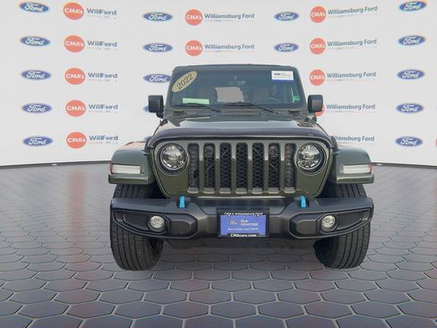 Used 2022 Jeep Wrangler Unlimited Sahara w/ Cold Weather Group image 2