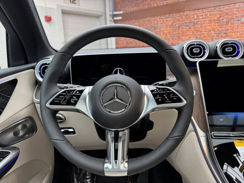 New 2026 Mercedes-Benz GLC 300 GLC 300 image 14