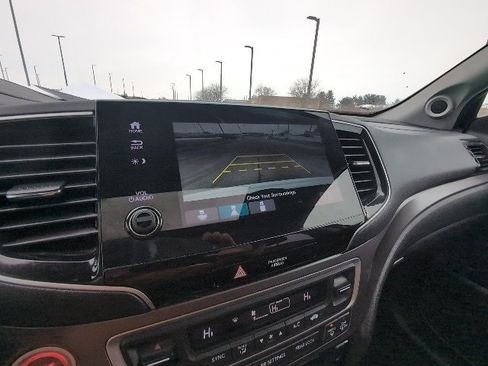 Used 2022 Honda Pilot Special Edition image 15