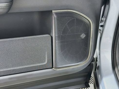 Used 2025 Rivian R1S Adventure AWD/4WD image 19