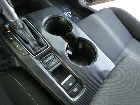 Used 2022 Honda Civic LX image 56