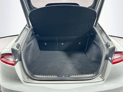 Used 2021 Kia Stinger GT2 image 28