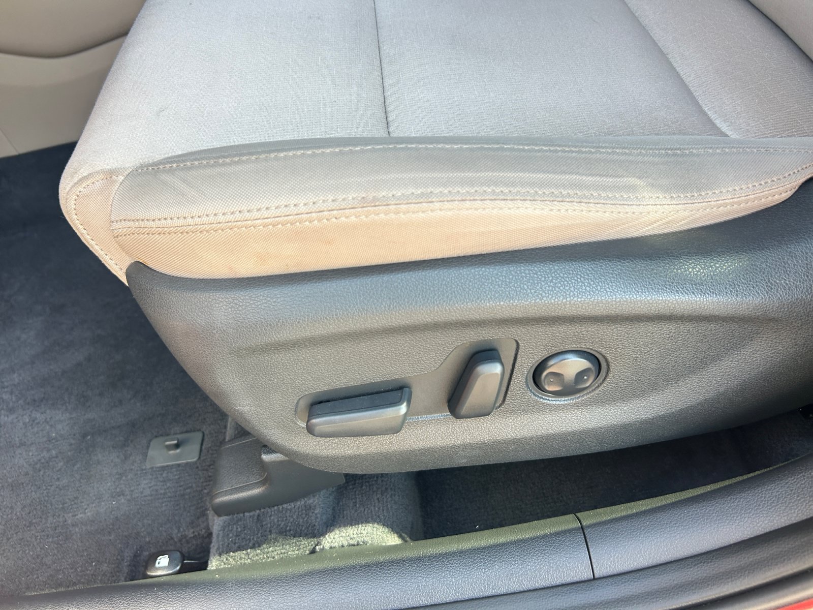 Used 2017 Hyundai Tucson Sport FWD image 14