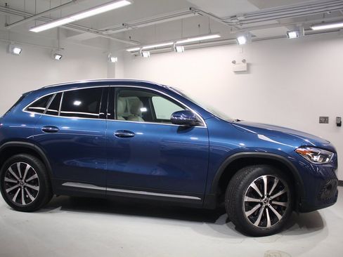 Used 2022 Mercedes-Benz GLA 250 4MATIC image 9