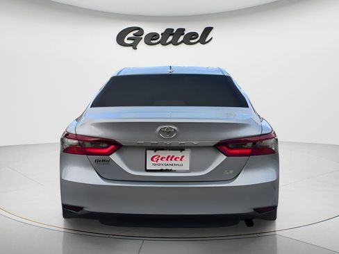 Used 2024 Toyota Camry LE image 6
