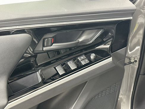 Used 2023 Toyota bZ4X XLE image 15