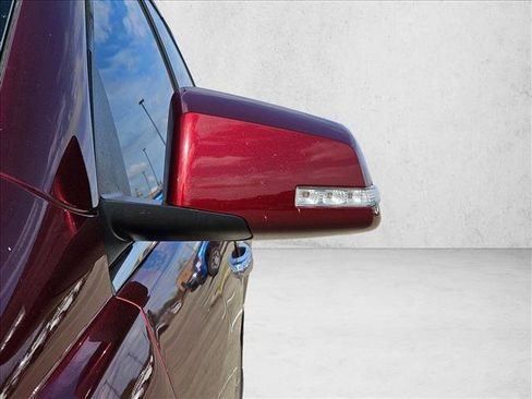 Used 2017 Chevrolet Traverse LT FWD image 14