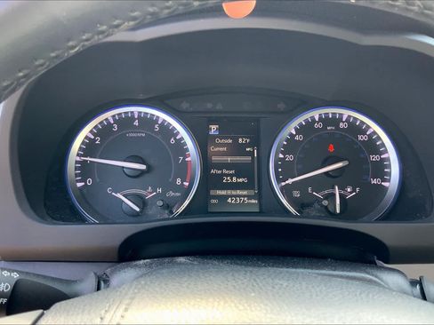 Used 2017 Toyota Highlander Limited FWD image 24