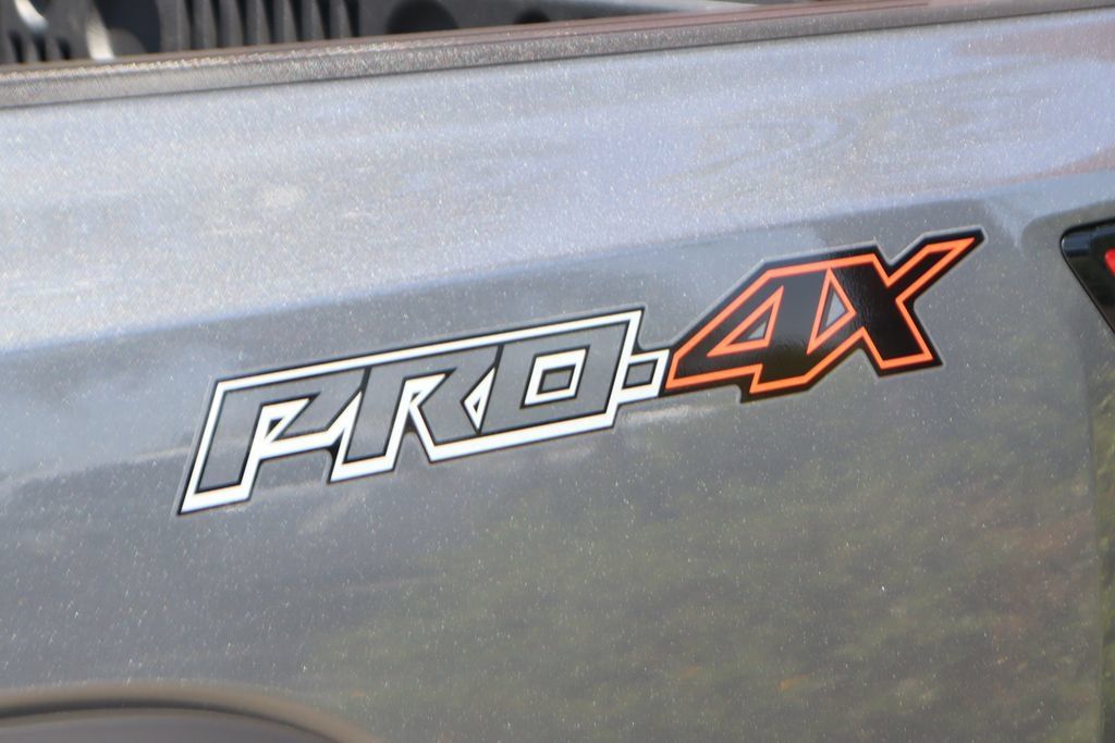 Used 2025 Nissan Frontier PRO-4X w/ Pro Convenience Package AWD/4WD image 48