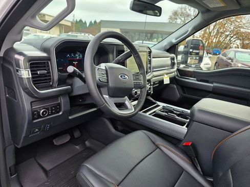 New 2025 Ford F350 Lariat w/ Lariat Ultimate Package image 10