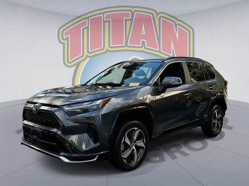 Used 2024 Toyota RAV4 SE w/ Weather & Moonroof Package AWD/4WD image 2
