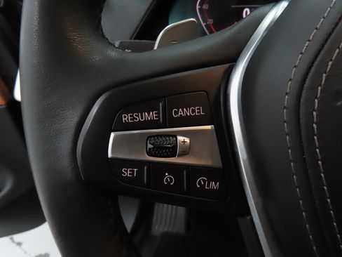 Used 2023 BMW X5 xDrive40i w/ Premium Package AWD/4WD image 13