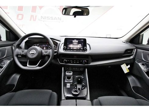 Certified 2024 Nissan Rogue S image 7