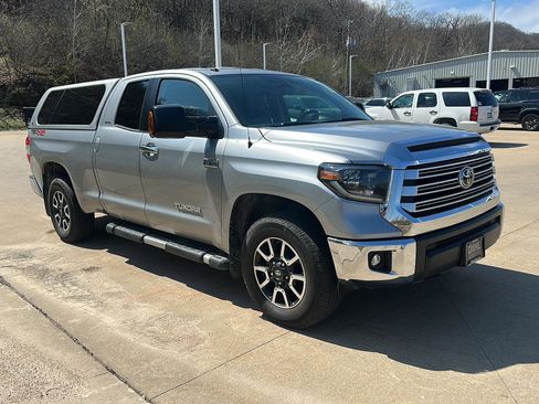 Used 2019 Toyota Tundra Limited image 3