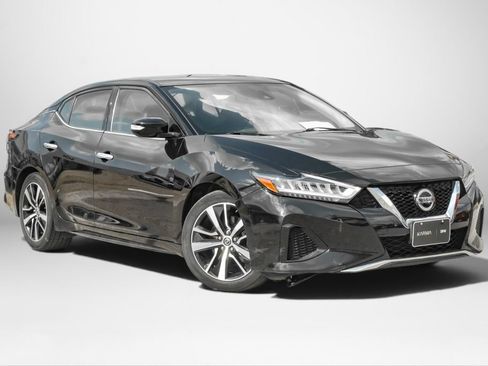Used 2021 Nissan Maxima 3.5 SV w/ Floor Mat Group FWD image 4