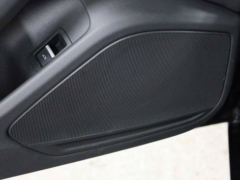 Used 2017 Audi A4 2.0T Premium image 17