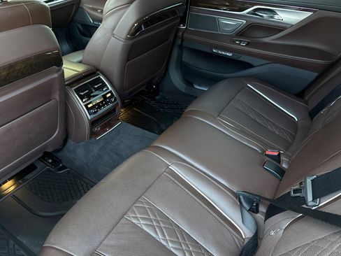 Used 2016 BMW 750i xDrive AWD/4WD image 14