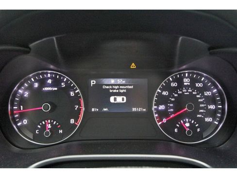 Used 2024 Kia Forte LXS image 13