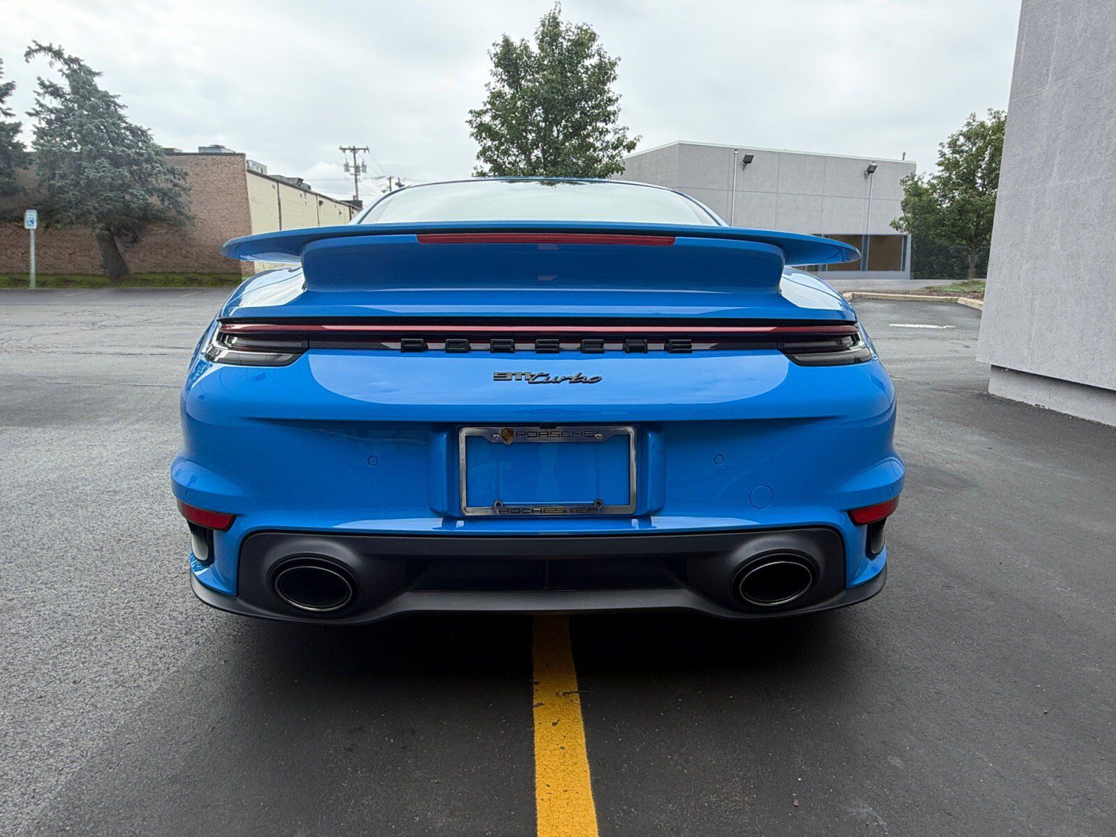Certified 2022 Porsche 911 Turbo AWD/4WD image 14