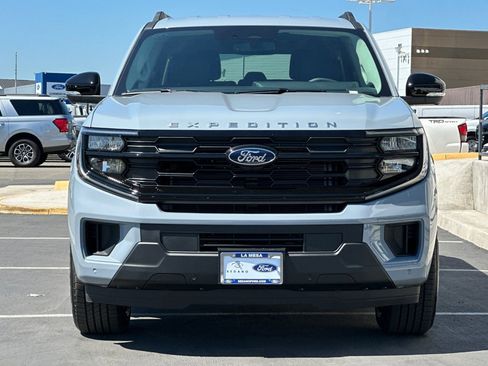 New 2026 Ford Expedition Max Active image 8