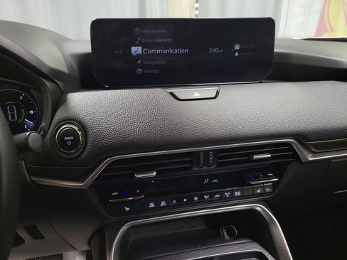 Used 2024 MAZDA CX-90 Plug-In Hybrid w/ Preferred AWD/4WD image 14