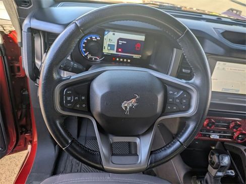 Used 2023 Ford Bronco Outer Banks image 16