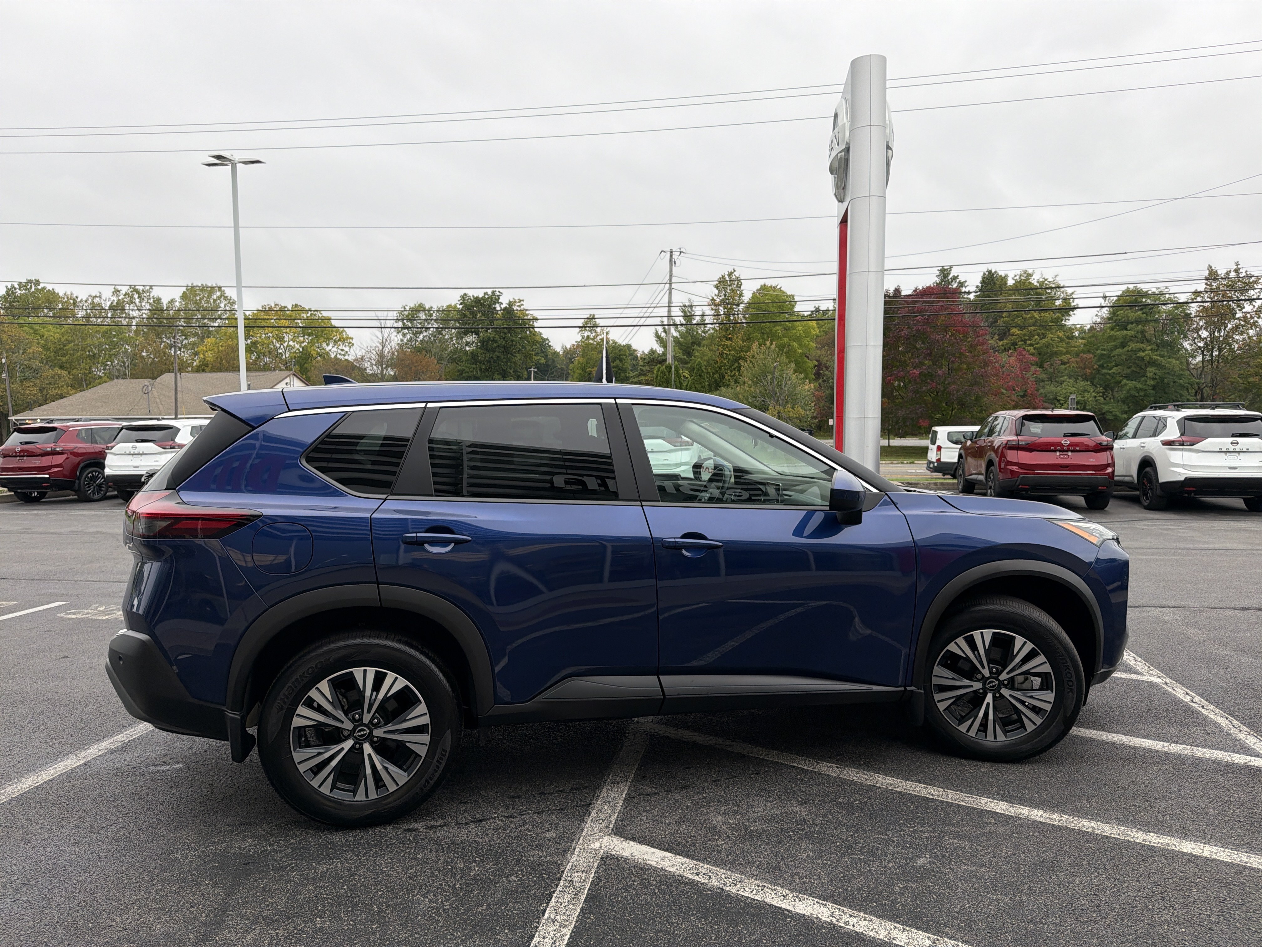 Certified 2023 Nissan Rogue SV AWD/4WD image 8