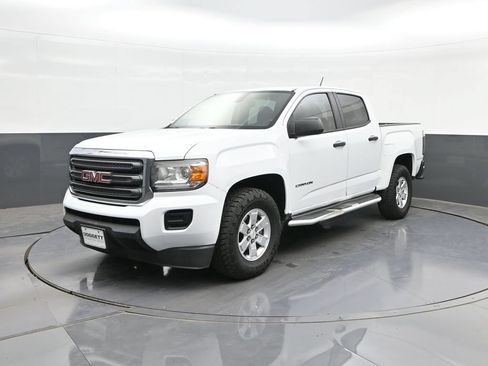 Used 2020 GMC Canyon 2WD Crew Cab w/ Convenience Package image 30