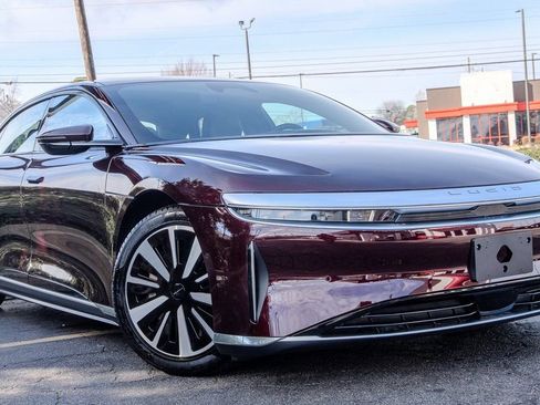 Used 2024 Lucid Air Pure image 3