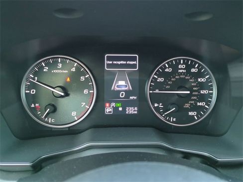 Certified 2025 Subaru Outback Limited image 33