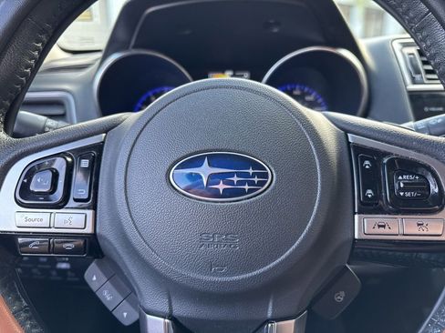 Used 2017 Subaru Outback 2.5i Touring AWD/4WD image 15