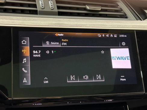 Certified 2023 Audi e-tron Chronos image 17