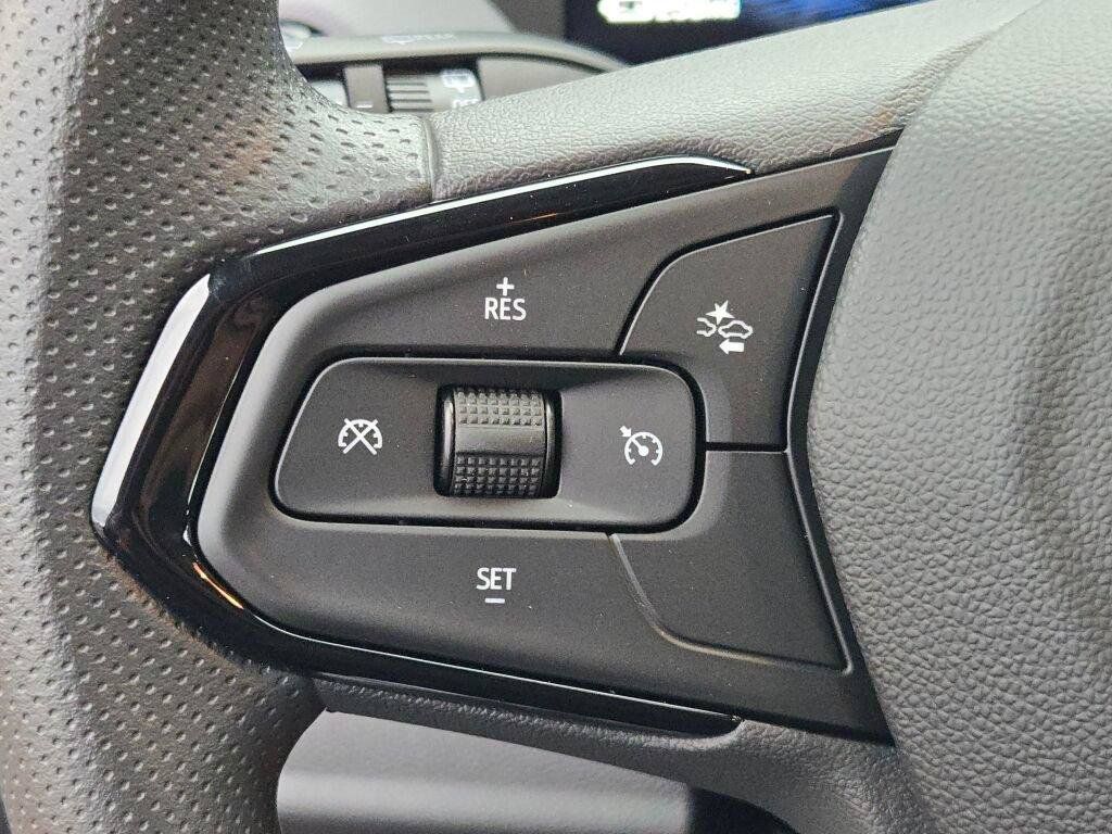 New 2027 Chevrolet Bolt LT FWD image 32