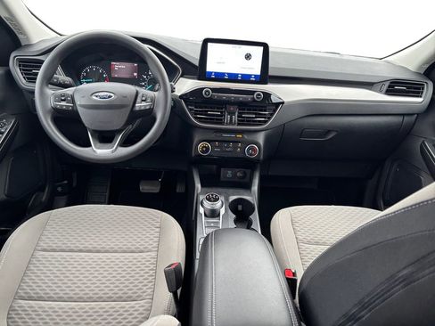 Used 2022 Ford Escape SE image 17