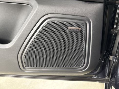 Certified 2025 Porsche Macan GTS AWD/4WD image 34