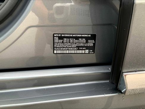 Used 2026 BMW X7 xDrive40i w/ Premium Package image 18