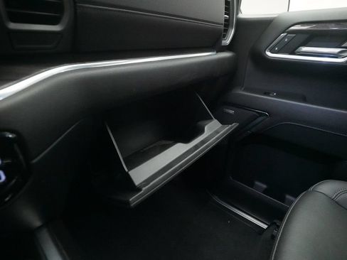 Used 2023 Chevrolet Silverado 1500 LTZ w/ LTZ Premium Package AWD/4WD image 28