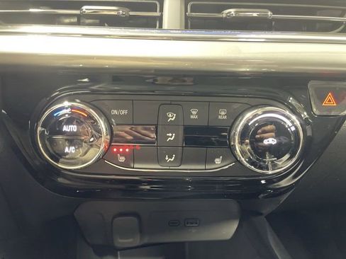 New 2026 Chevrolet Trax LT w/ Driver Confidence Package FWD image 19