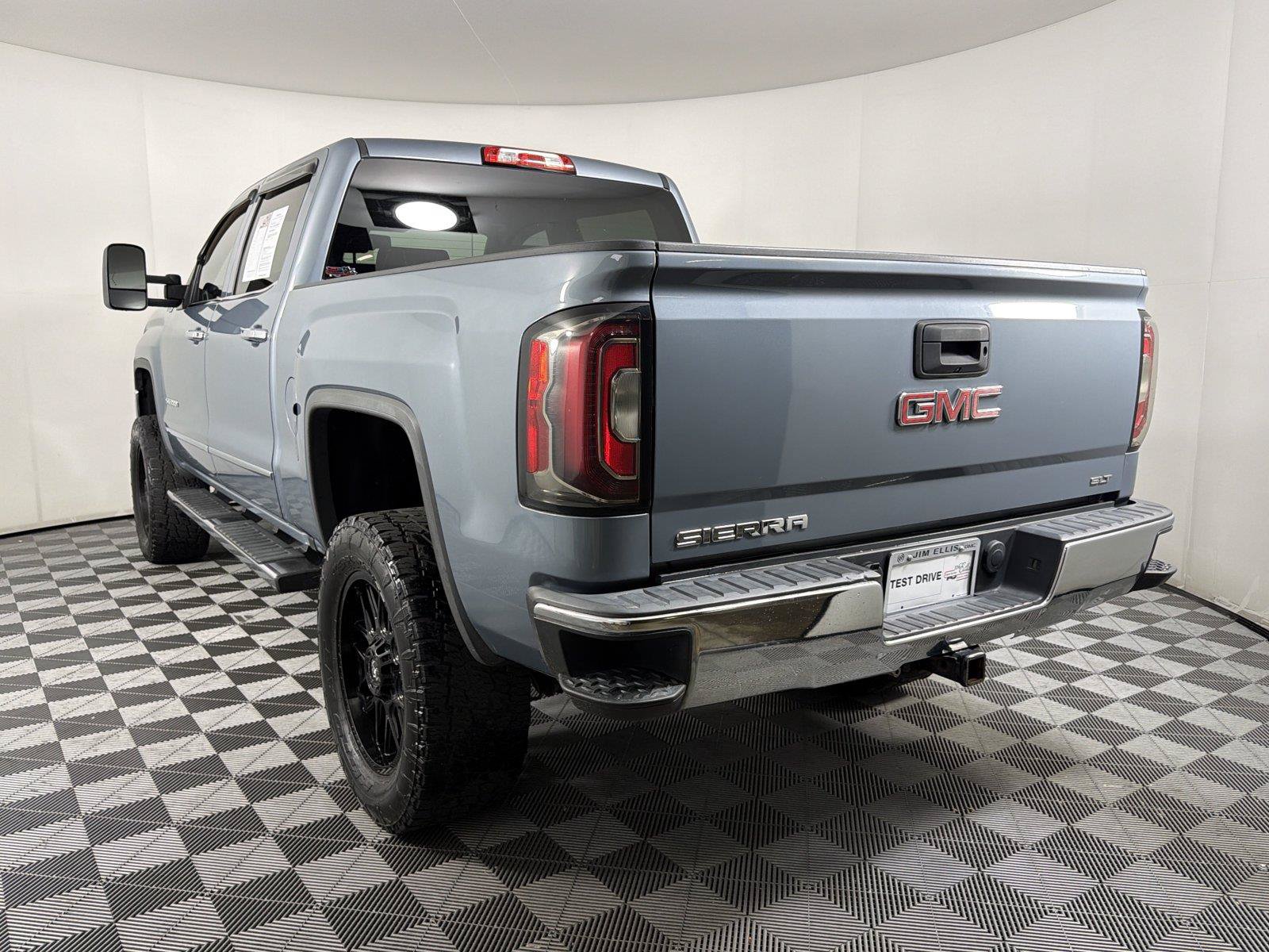 Used 2016 GMC Sierra 1500 SLT w/ SLT Premium Package AWD/4WD image 4
