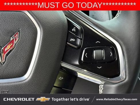 Used 2024 Chevrolet Corvette Stingray Coupe RWD image 15