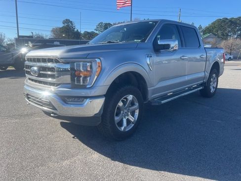 Used 2023 Ford F150 Lariat w/ Trailer Tow Package image 3