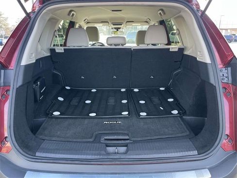 Used 2023 Nissan Rogue SV image 10