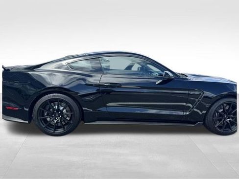 Used 2018 Ford Mustang Shelby GT350 w/ Electronics Package RWD image 9