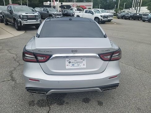 Used 2023 Nissan Maxima Platinum w/ Sport Mat Group FWD image 6