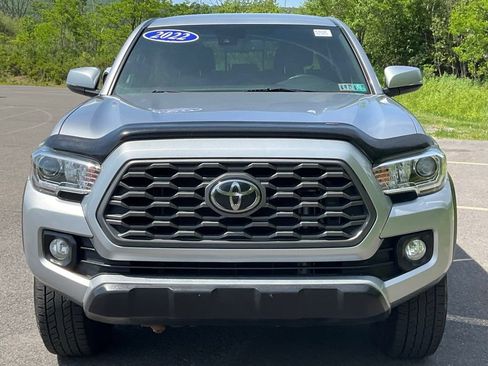 Used 2022 Toyota Tacoma TRD Off-Road AWD/4WD image 30